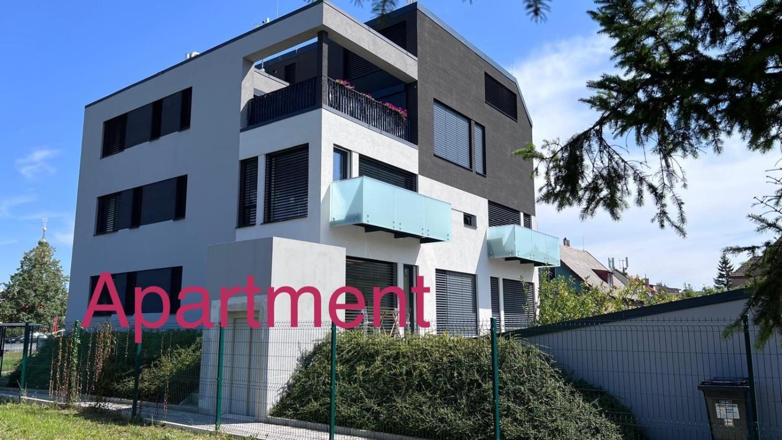Appartamento Modern Close To Tram And Airport, Free Parking Praga